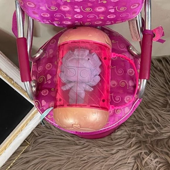 2 LOL Surprise Capsules - One Doll - Picture 1 of 9